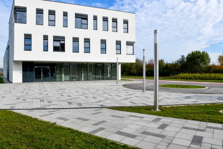 Classic tera siva i crna boja