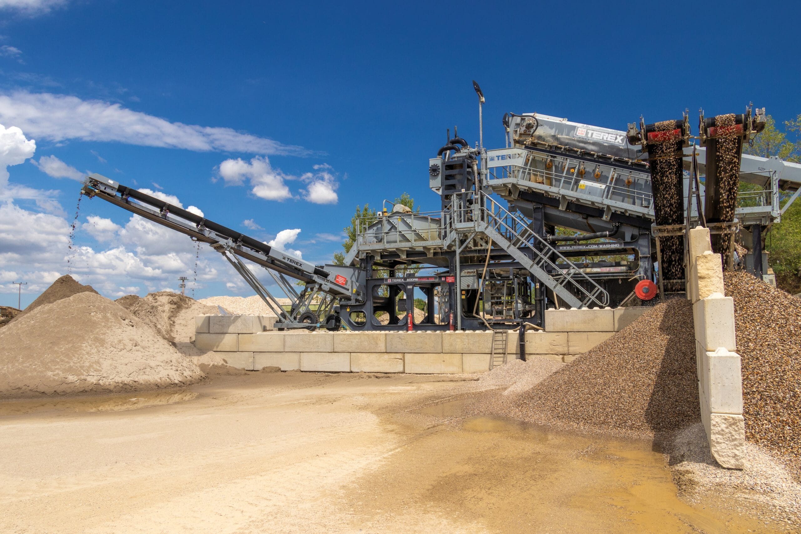 Separation in operation - raw material segregation